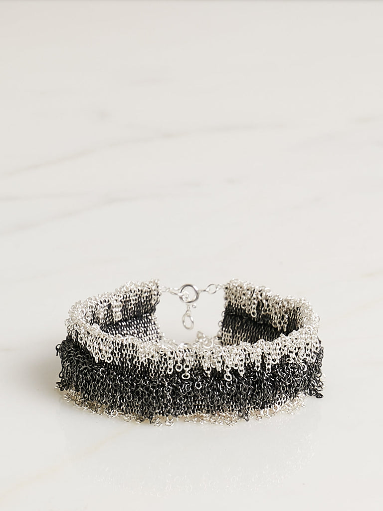 Stephanie Schneider 017.26 XY Oxidised/Silver/Silk Chain Bracelet in Anthracite