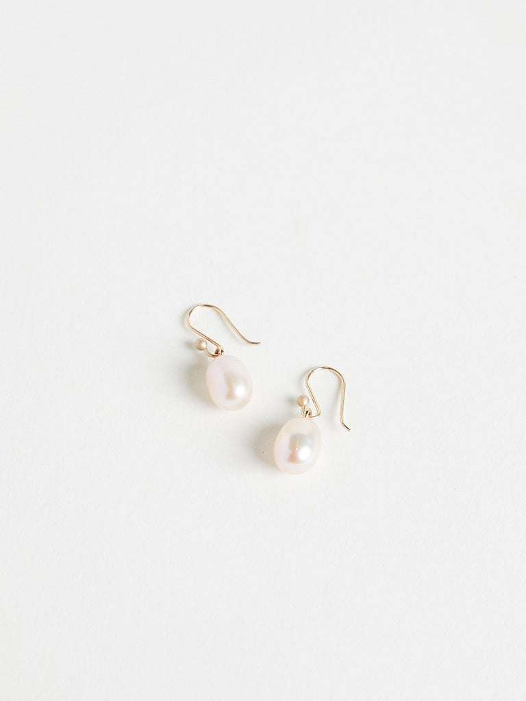 Ted Muehling - Freshwater Pearls Earrings in Pink