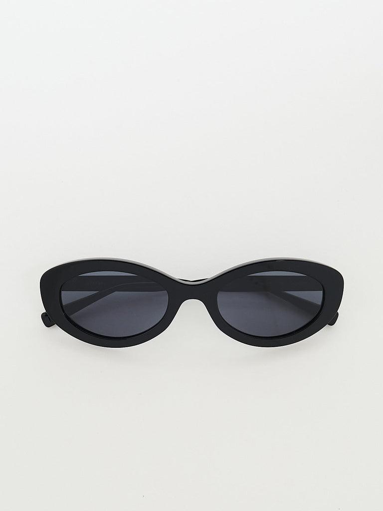 Eyevan - Kado Sunglasses in Pale Grey/Black