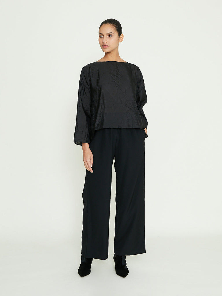 Apuntob Wool Crepe Trousers in Black