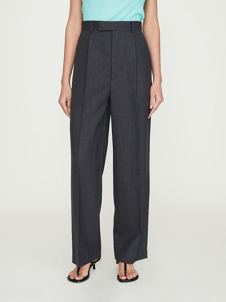 Auralee Wool Kid Mohair Hop Sack One-Tuck Slacks in Top Charcoal