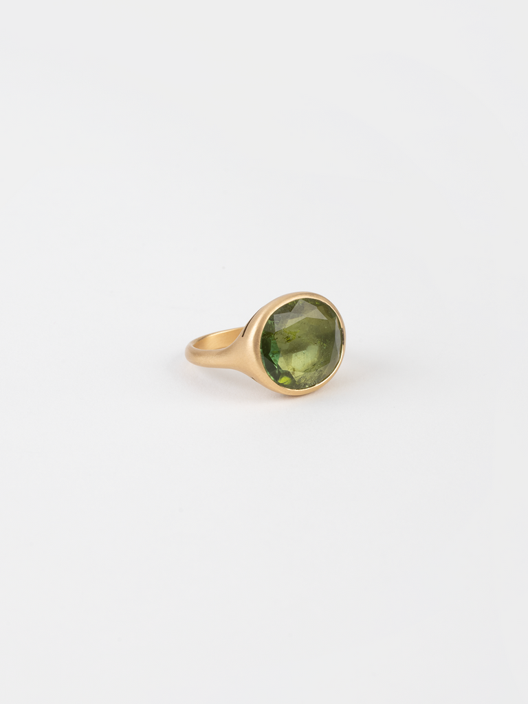 Anaconda - Djerba Ring in YG 18k with 6.9ct Green Tourmaline