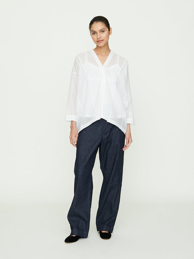 Arts & Science Flat Blouse in Pale Grey