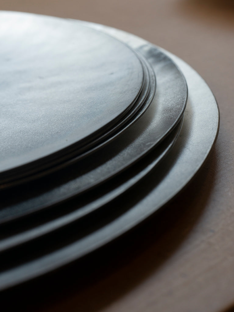 Kashi Plate in Aluminium