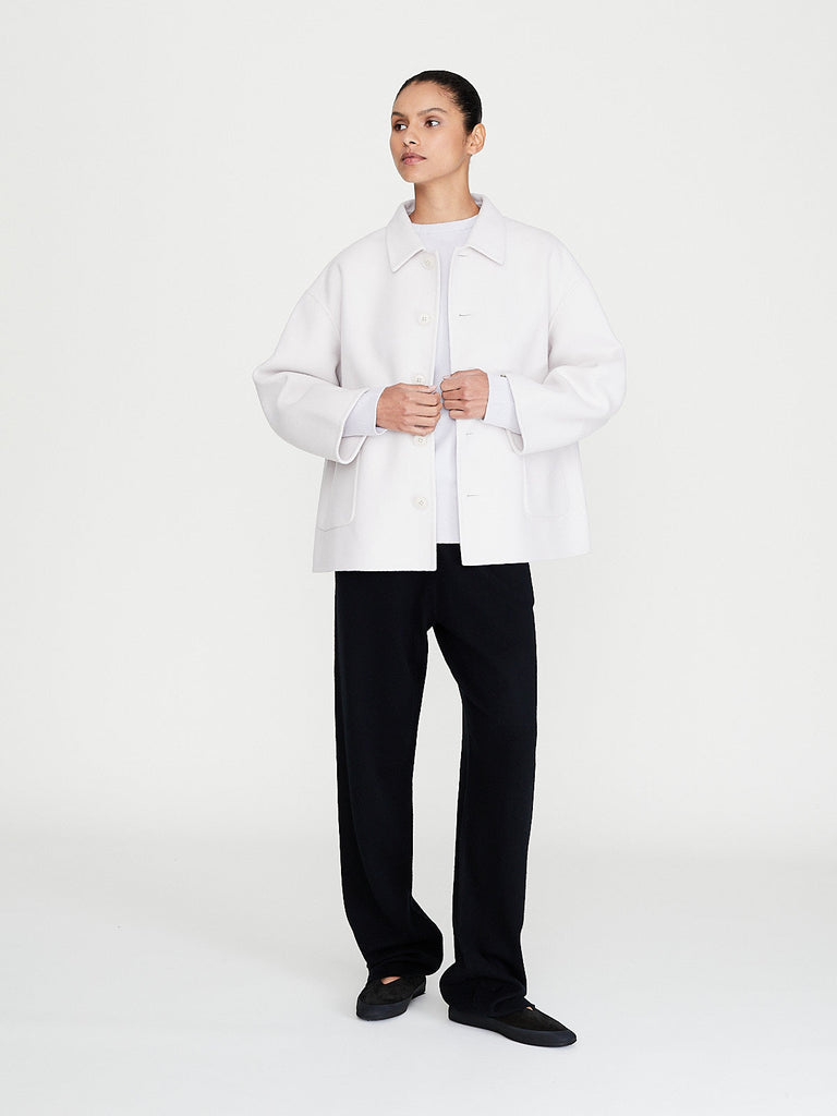 Extreme Cashmere - No. 427 Maker Short Sleeve in Chalk