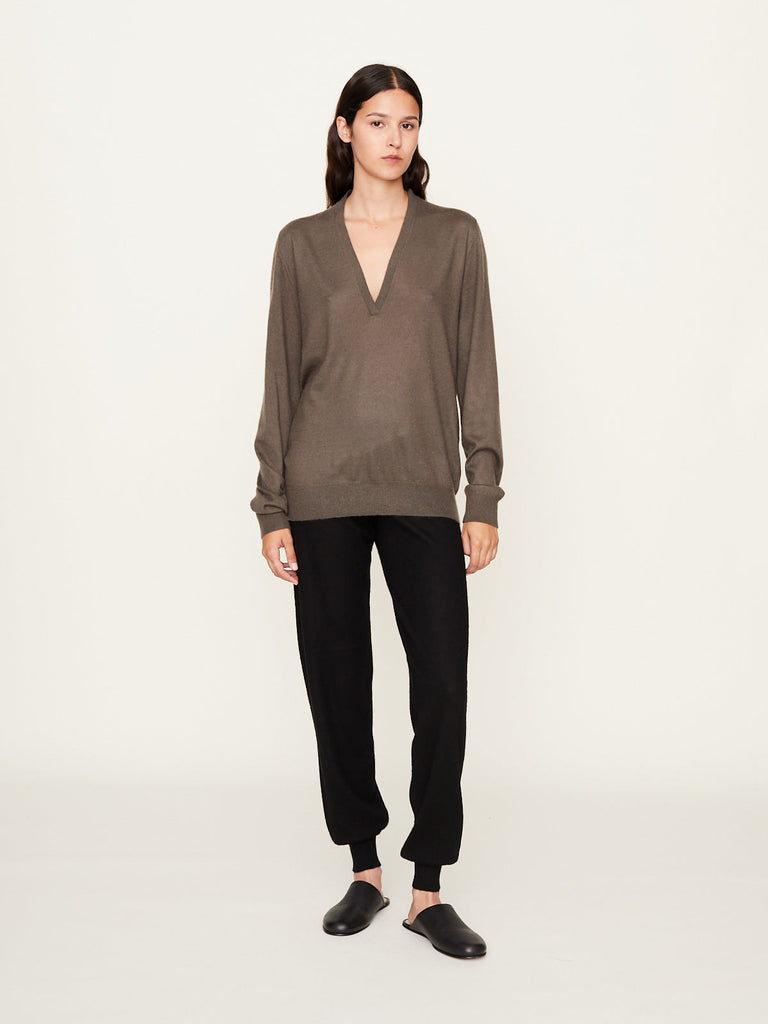 Frenckenberger - V-Neck Sweater in Cacao