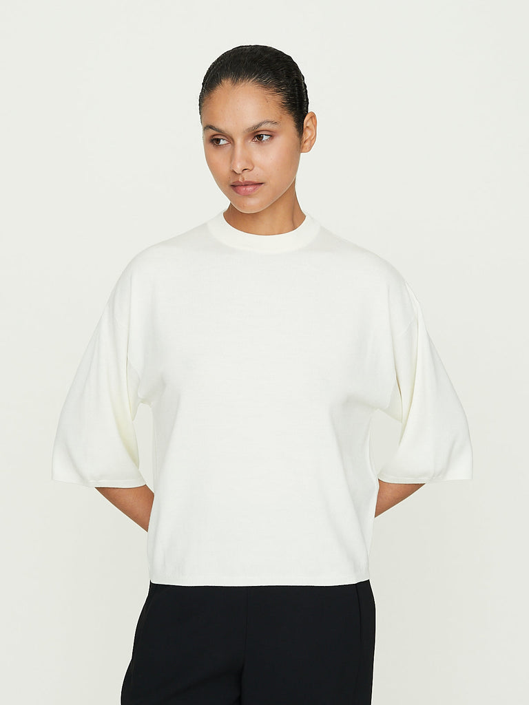 Fforme Quincy Fine Gauge T-Shirt in Cream