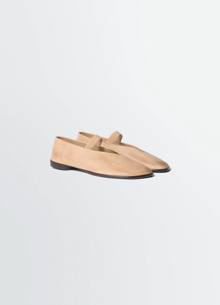 Glove Ballerina in Washed Beige