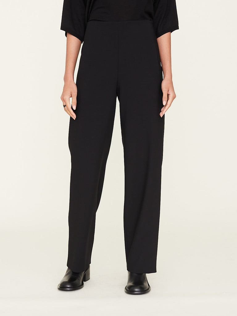 Fforme Larissa Curved Pants in Black