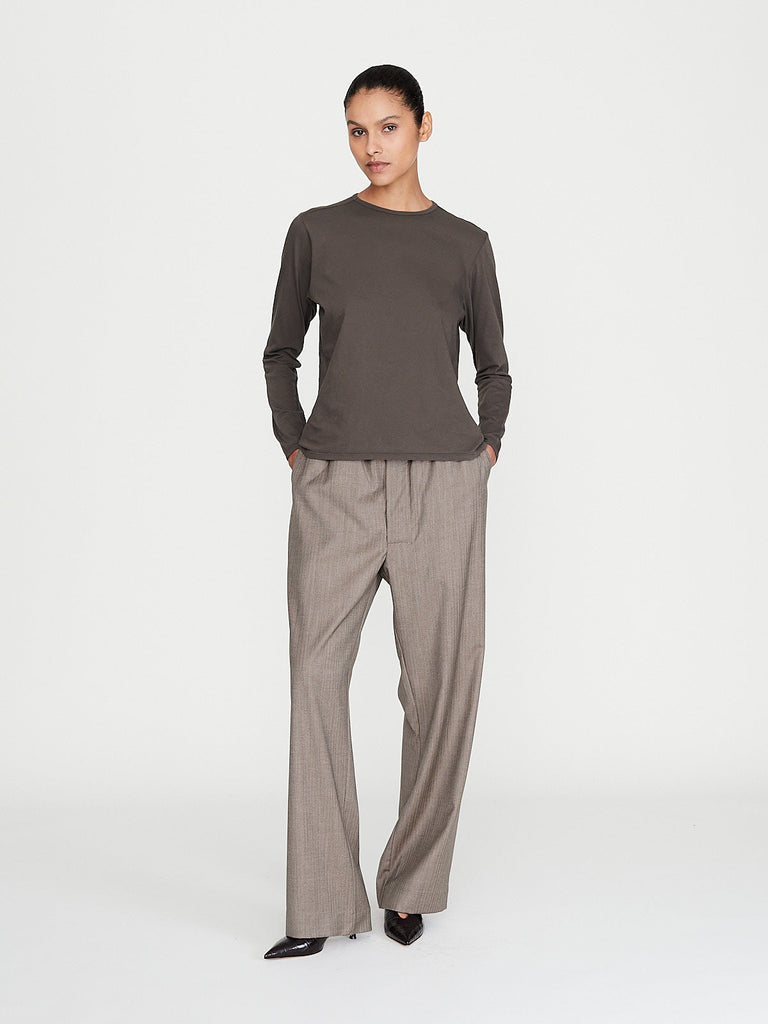 Gabriela Coll Garments - No. 87 Organic Cotton Long Sleeve T-Shirt in Brown