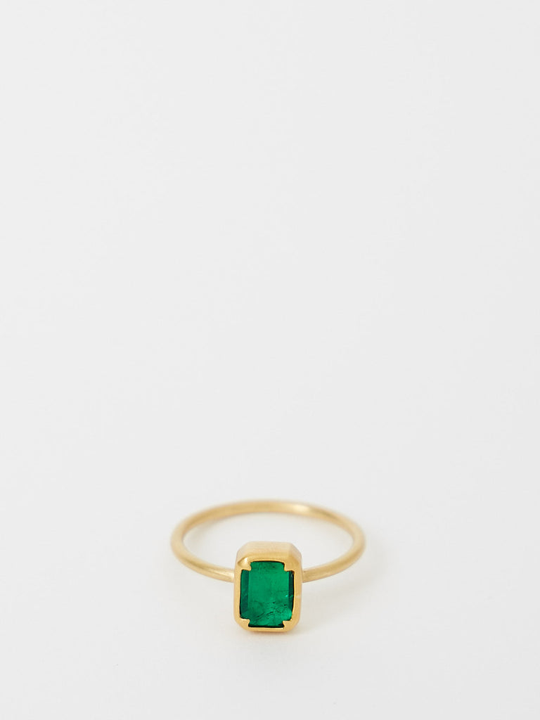 Gabriella Kiss 1.26ct Zambian Emerald Ring in 18k Yellow Gold