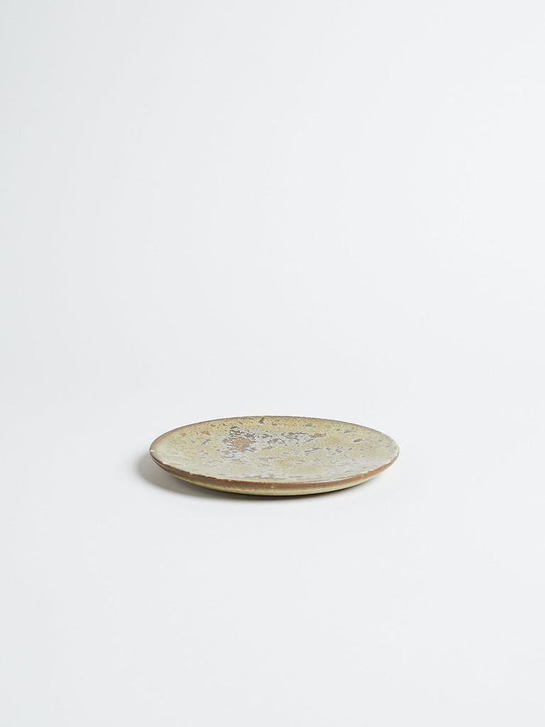 K.H. Würtz - Small Flat Plate Shape #3 in White and Yellow