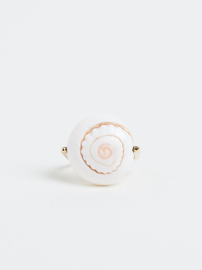 Maggoosh - Shiva's Eye Shell Ring 18k Yellow Gold