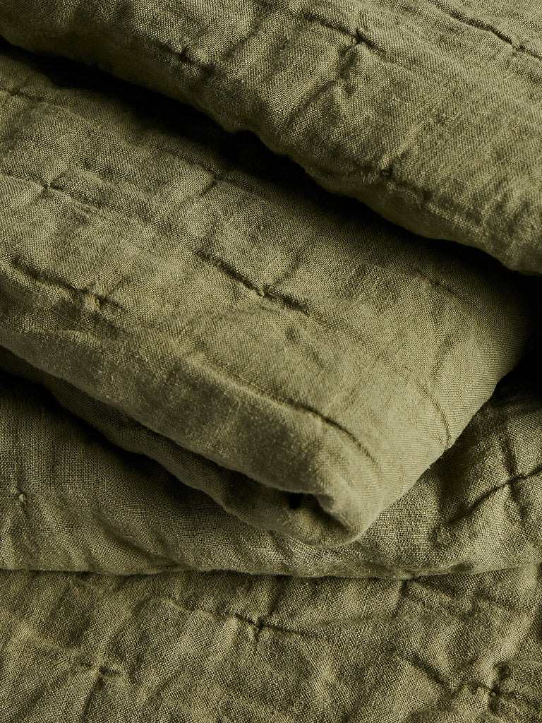 Once Milano Wavy Linen Blanket in Mint