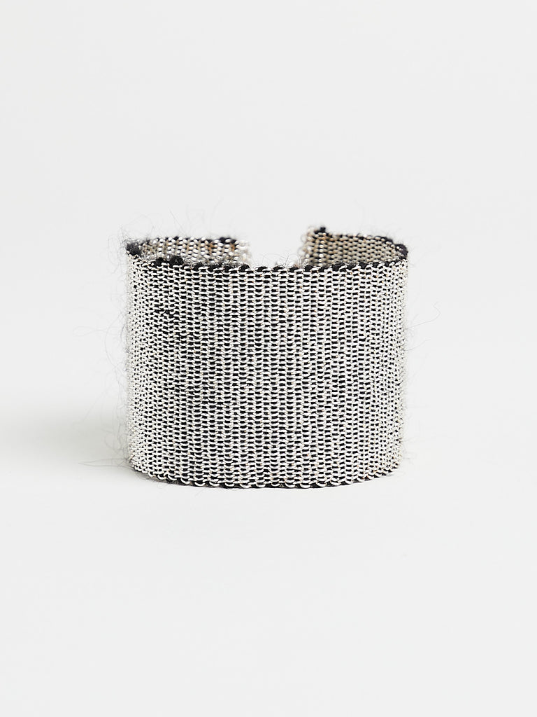 Stephanie Schneider - 020.56 XY Oxidised/Silver/Silk Chain Bracelet in Anthracite